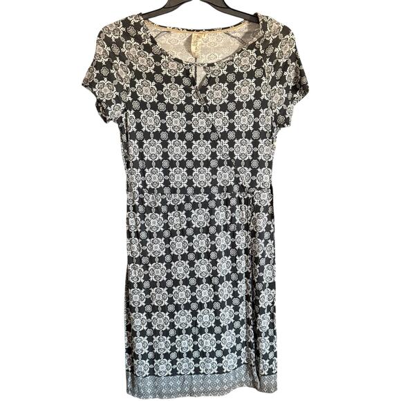 NWT Adventura Dress Black & White w/ Belt Size Small, from Scheels - Picture 2 of 9